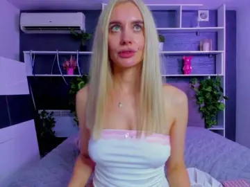 Bongacams Nude Webcam of SabrinaSharm
