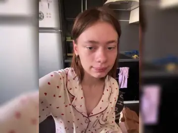 Bongacams Watch Live Sex Cams of 18YoungPussy18