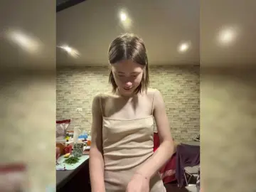 Bongacams Free Live Porn of 18YoungPussy18