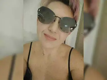 Bongacams Live Sex Cam of BUSINKA-25