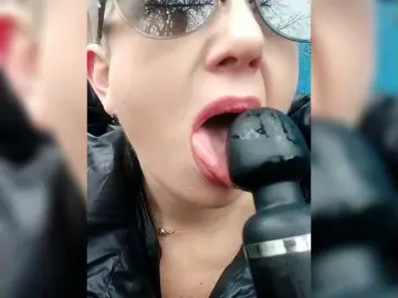 Bongacams Live Porn of BUSINKA-25