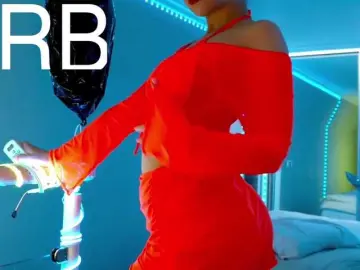 Bongacams Adult Webcams of -VikkiL0vesCheese-
