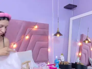 Bongacams Adult Video Chat of Beautifulskinny18