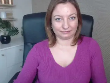 Bongacams Watch Live Sex Cams of angelaLove13