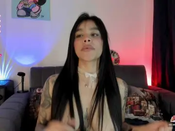 Bongacams Private Sex Chat of laurencamila1