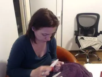 Bongacams Live Sex Cam of SweetAdela