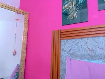 Bongacams Best live sex cam show of littleeemiily