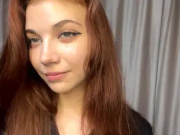 Bongacams Live Porn of MyrleLinnan