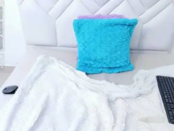 Bongacams Free Porn Cam of Amelia02