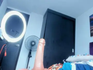 Bongacams Live Porn of AssParadisse