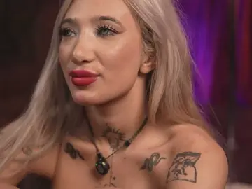 Bongacams Watch Live Sex Cams of SiennaJayden