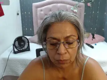 Bongacams Sex Cam of lalisha-96