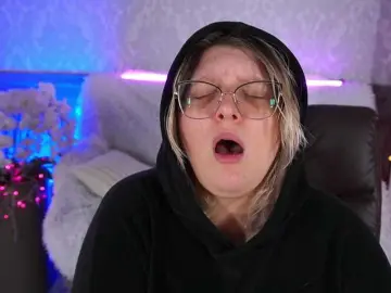 Bongacams Adult Webcams of CoolTatis