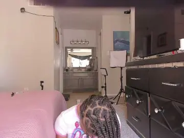 Bongacams Private Sex Chat of Yiauana