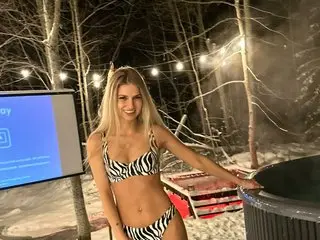 MayaStormi