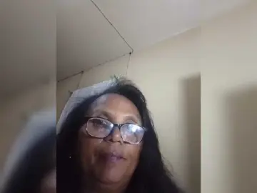 Bongacams Live Sex Cam of hotmomsexy