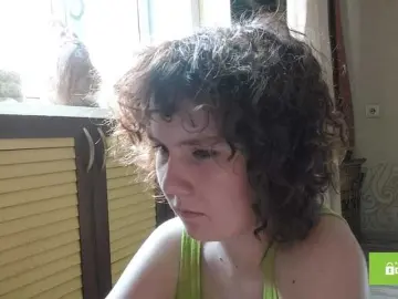 Bongacams Watch Live Sex Cams of CandyChollett