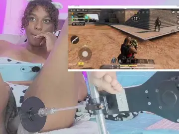 Bongacams Best live sex cam show of Channelcox1