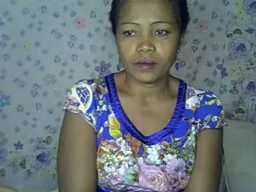 Bongacams Watch Live Sex Cams of Sexywife1