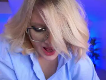 Bongacams Sex Cam of KiraKolobok