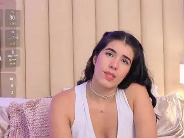 Bongacams Free Live Porn of IsisVelvet