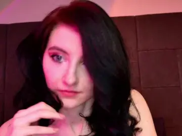 Bongacams Watch Live Sex Cams of NicoleLuxe