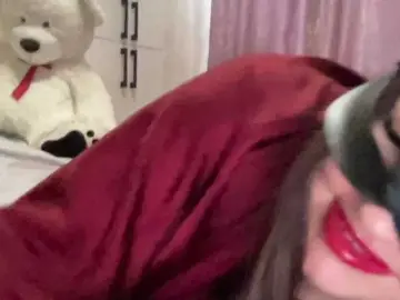 Bongacams Sex Cam of SweetStrawberry1