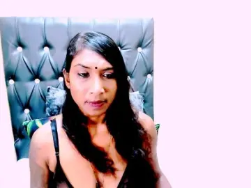 Bongacams Watch Live Sex Cams of indianteal4u