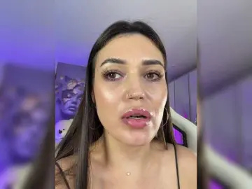 Bongacams Best live sex cam show of Adel-chocolatee