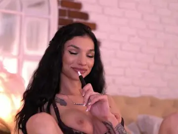 Bongacams Free Porn Cam of NyssaSky