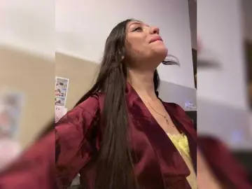 Bongacams Free Live Porn of CheryelFoxx