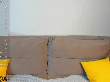 Bongacams Watch Live Sex Cams of Roxy-Sunny