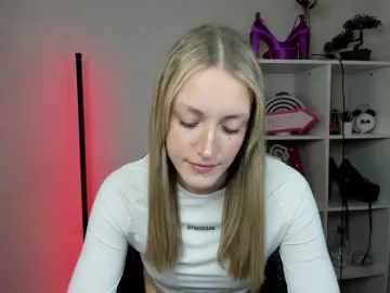 Bongacams Best live sex cam show of EvelynBlond