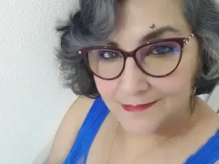 cataleya-mom