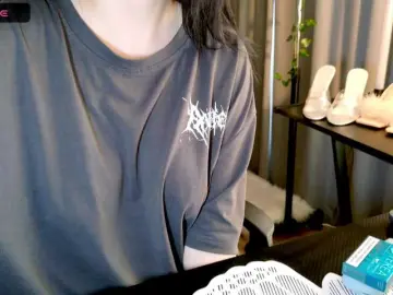 Bongacams Nude Webcam of sweety-kittyy