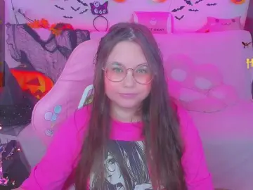 Bongacams Adult Video Chat of LittleKitsune