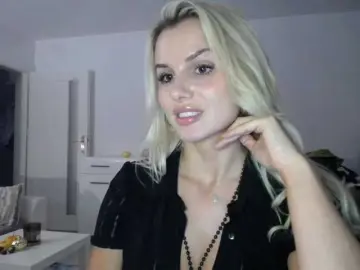 Bongacams Watch Live Sex Cams of Cornelia22hot
