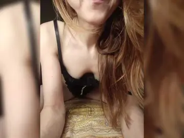 Bongacams Private Sex Chat of Your-Peachy-Dream