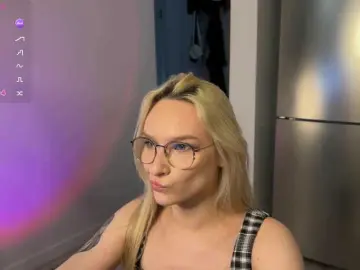 Bongacams Live Sex Cam of d0nt0uchmy4ss