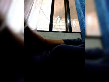 Bongacams Watch Live Sex Cams of Chatty22