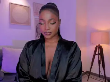 Bongacams Free Porn Cam of SavannahStorm