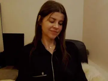 Bongacams Free Porn Cam of AryaJoliee