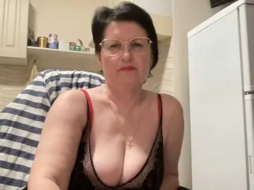 Bongacams Sex Chat of HotMilfPussy