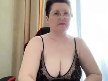 Bongacams Watch Live Sex Cams of HotMilfPussy
