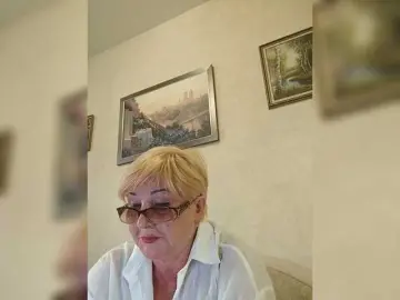 Bongacams Best live sex cam show of KarinkaSweet