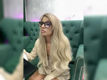 Bongacams Free Live Porn of DarinaUK