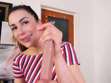 Bongacams Nude Webcam of MissLullu