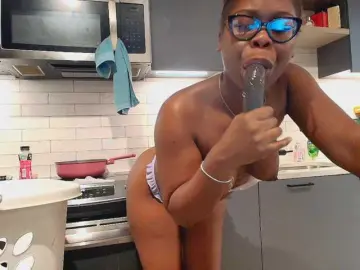 Bongacams Watch Live Sex Cams of Naomiruty