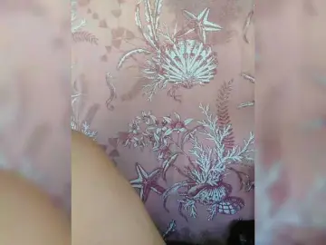 Bongacams Sex Cam of XXhornywetprincess99XX