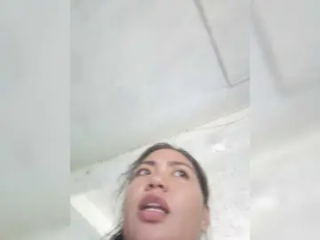 Bongacams Watch Live Sex Cams of XXhornywetprincess99XX